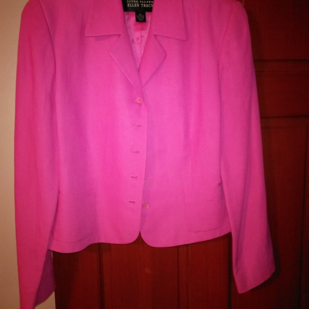 Ellen Tracy, Jacket